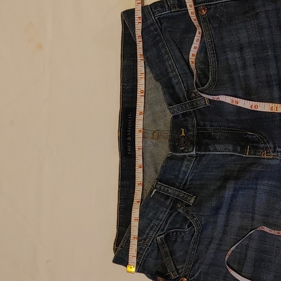 Rock & Republic Boot Cut Jeans Kasandra Rose Gold Stud Size 8 - Picture 9 of 12